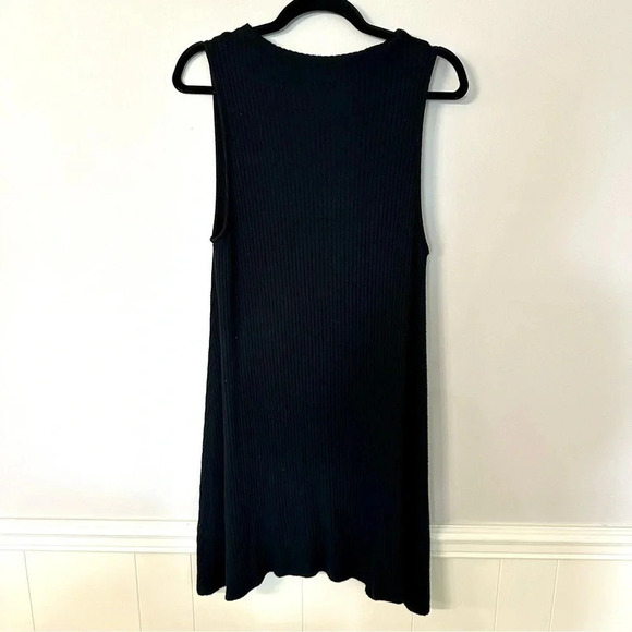 American Eagle Women’s Black Sleeveless Ribbed Dress with Keyhole Back Sz M GUC - Picture 2 of 9